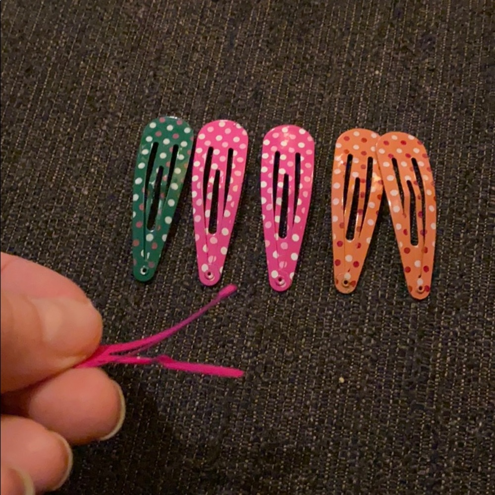 Barrettes - Picture 2 of 2